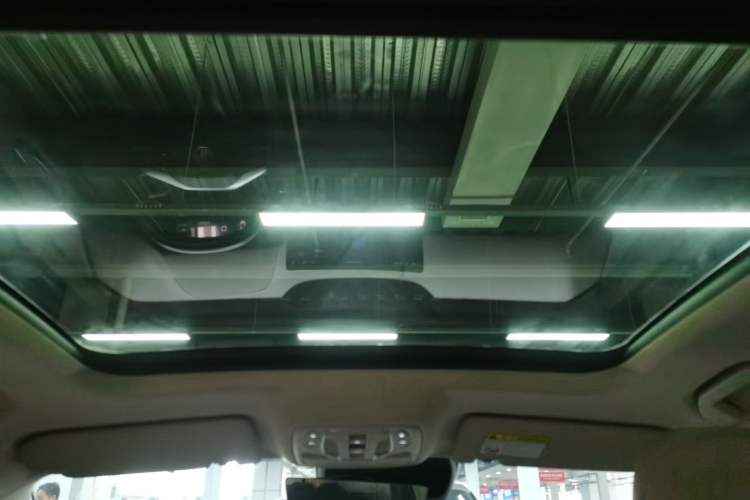 Used MG ES5 2025 515plus Rear-Drive Version Headliner