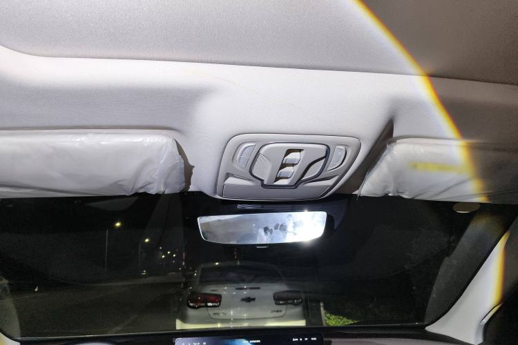 Used MG ES5 2025 525max Rear-Drive Intelligent Driving Version Headliner