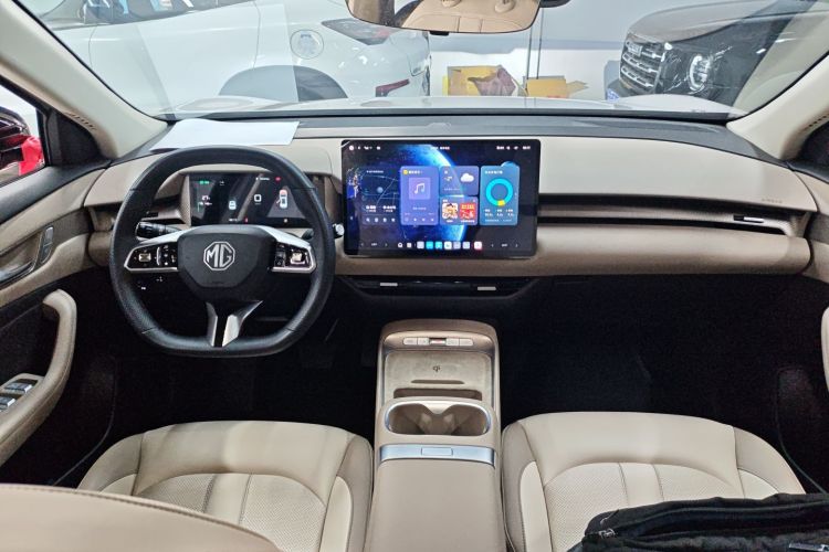 Used MG ES5 2025 525max Rear-Drive Intelligent Driving Version Interior 2