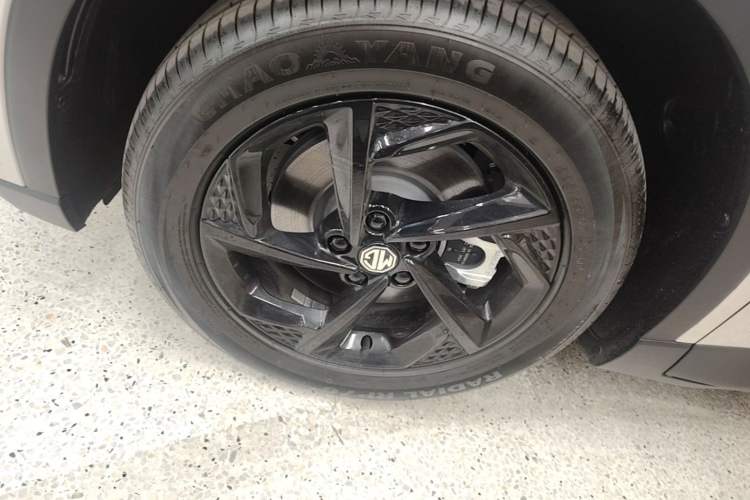 Used MG ES5 2025 425 Pro Rear-Drive Version Left Front Wheel Hub