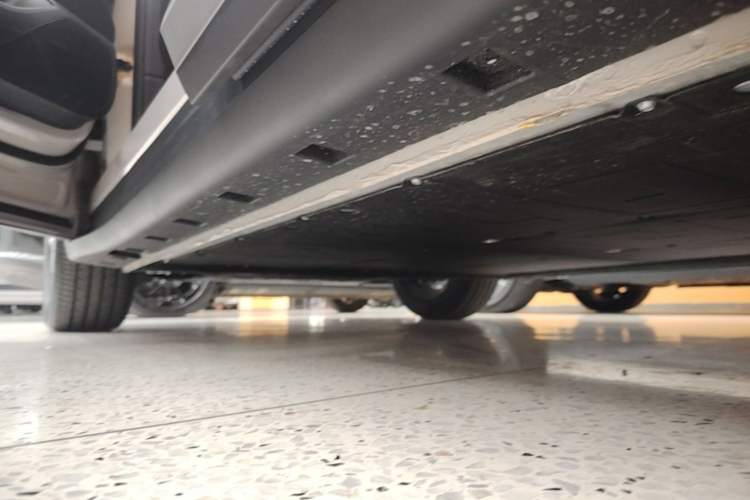 Used MG ES5 2025 425 Pro Rear-Drive Version Left Side Sill