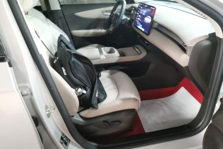 Used MG ES5 2025 515plus Rear-Drive Version Right Front Seat