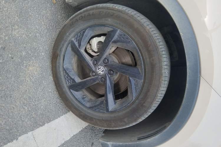 Used MG ES5 2025 515 Pro Rear-Drive Version Right Front Wheel Hub