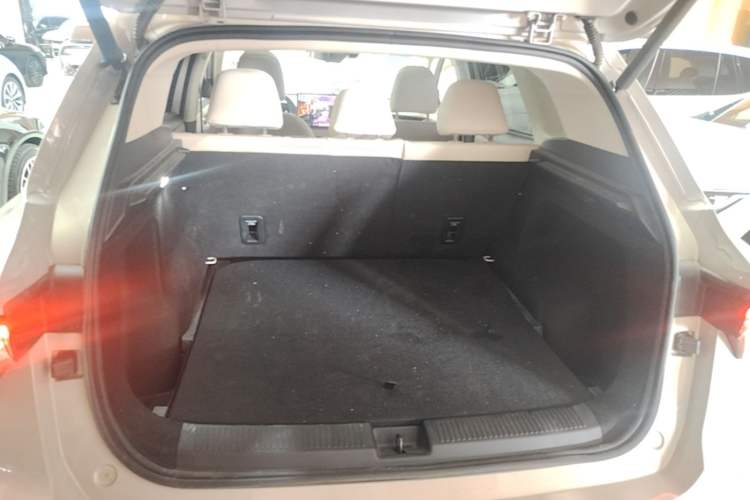 Used MG ES5 2025 525max Rear-Drive Intelligent Driving Version Trunk