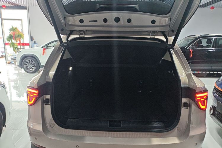 Used MG ES5 2025 525max Rear-Drive Intelligent Driving Version Trunk