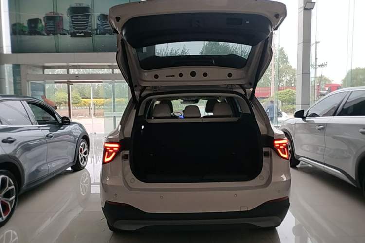 Used MG ES5 2025 515plus Rear-Drive Version Trunk