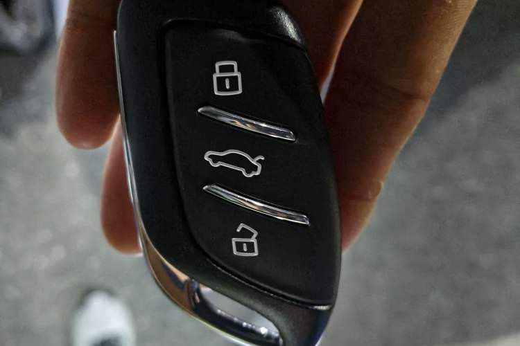 Used MG ES5 2025 525max Rear-Drive Intelligent Driving Version Vehicle Key