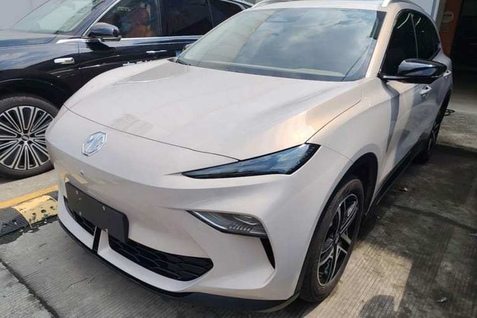 MG ES5 2025