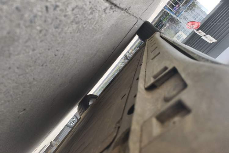 Used MG ES5 2025 425 Pro Rear-Drive Version Chassis Rear Left