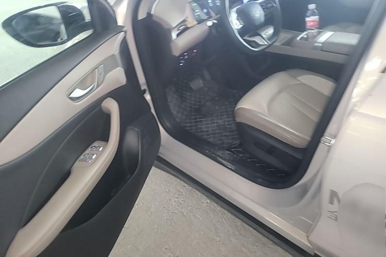 Used MG ES5 2025 525max Rear-Drive Intelligent Driving Version Driver Seat