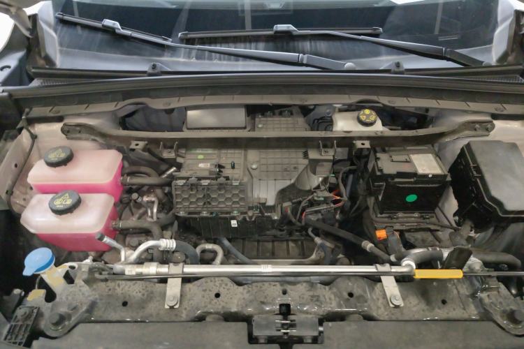 Used MG ES5 2025 525max Rear-Drive Intelligent Driving Version Engine Bay