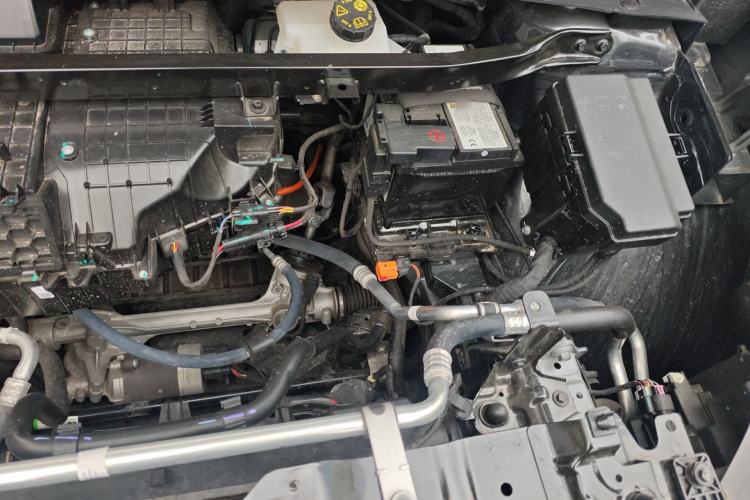 Used MG ES5 2025 525max Rear-Drive Intelligent Driving Version Engine Bay Left