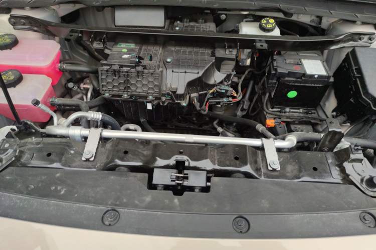 Used MG ES5 2025 525max Rear-Drive Intelligent Driving Version Engine Bay