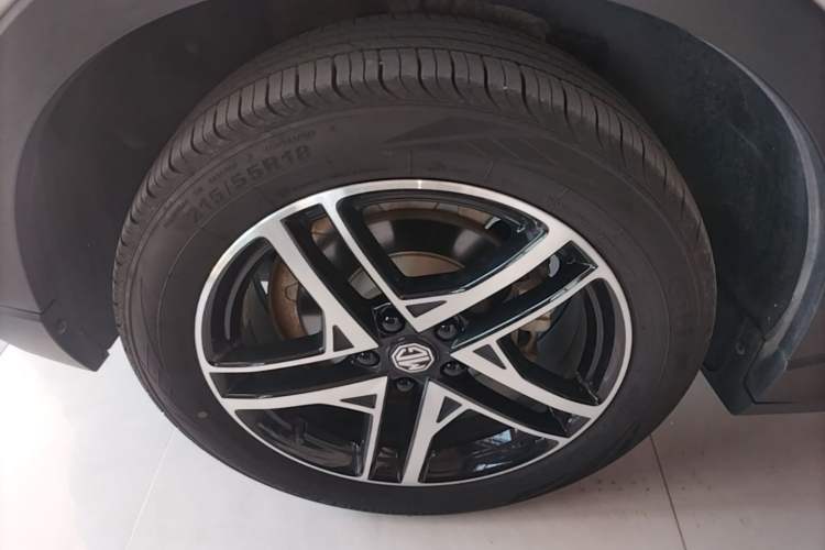 Used MG ES5 2025 525max Rear-Drive Intelligent Driving Version Exterior 5