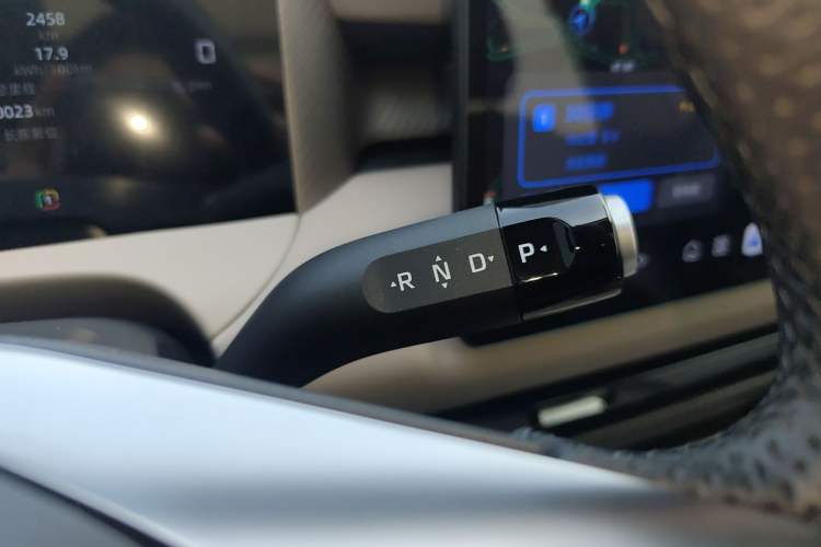 Used MG ES5 2025 525max Rear-Drive Intelligent Driving Version Gear Lever