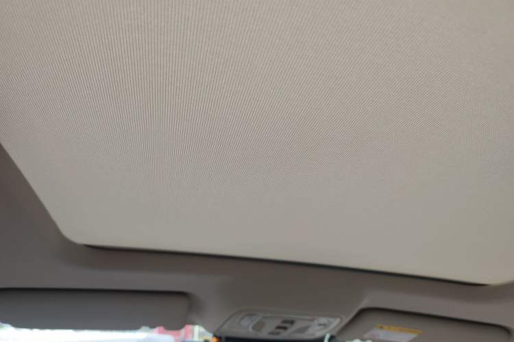 Used MG ES5 2025 525max Rear-Drive Intelligent Driving Version Headliner