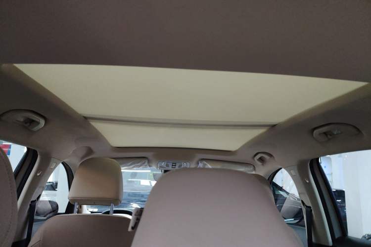 Used MG ES5 2025 515plus Rear-Drive Version Headliner