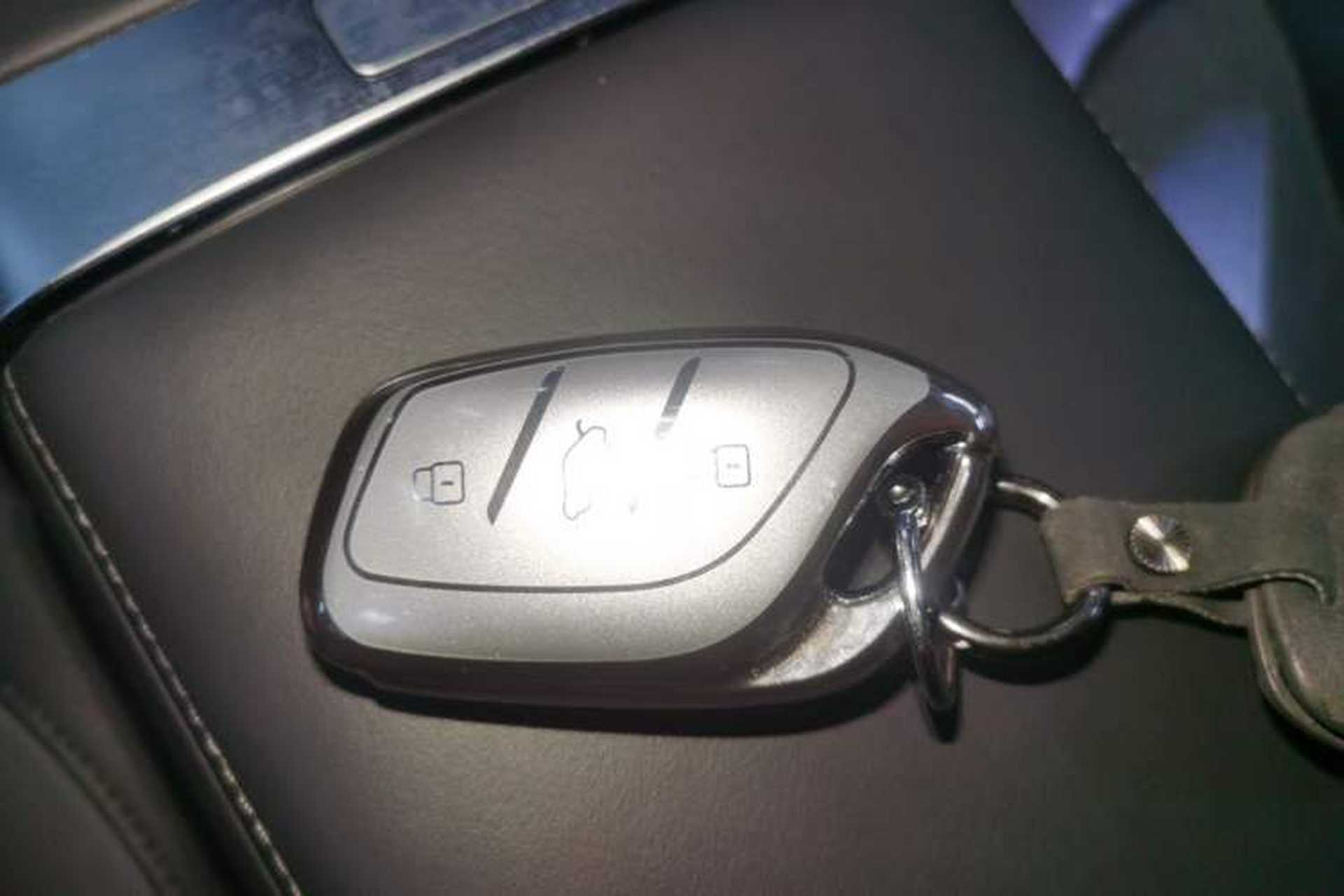 Used MG ES5 2025 515 Pro Rear-Drive Version Interior 1