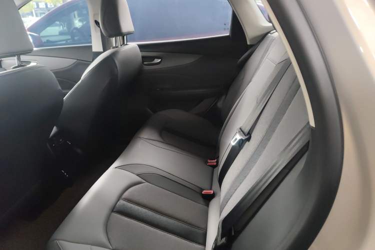 Used MG ES5 2025 515 Pro Rear-Drive Version Interior 4