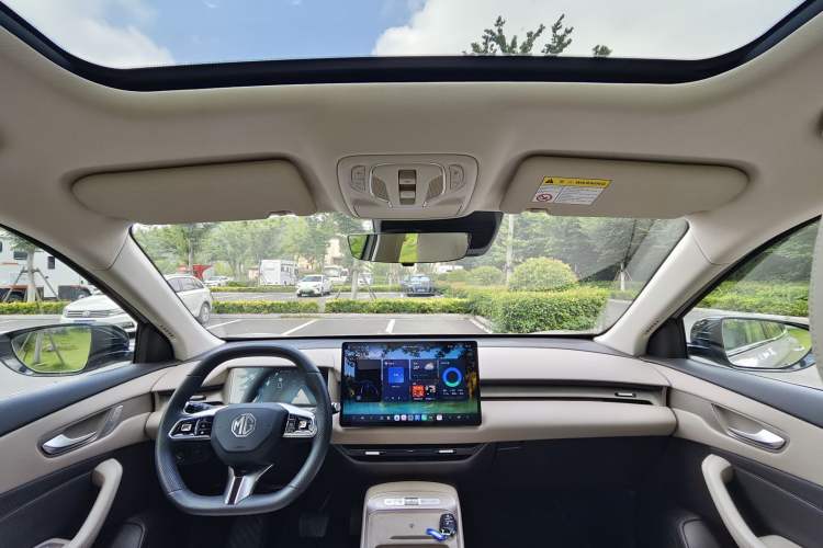 Used MG ES5 2025 525max Rear-Drive Intelligent Driving Version Interior 5