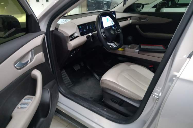 Used MG ES5 2025 525max Rear-Drive Intelligent Driving Version Left Front Seat