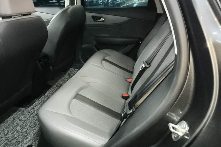 Used MG ES5 2025 425 Pro Rear-Drive Version Left Rear Seat