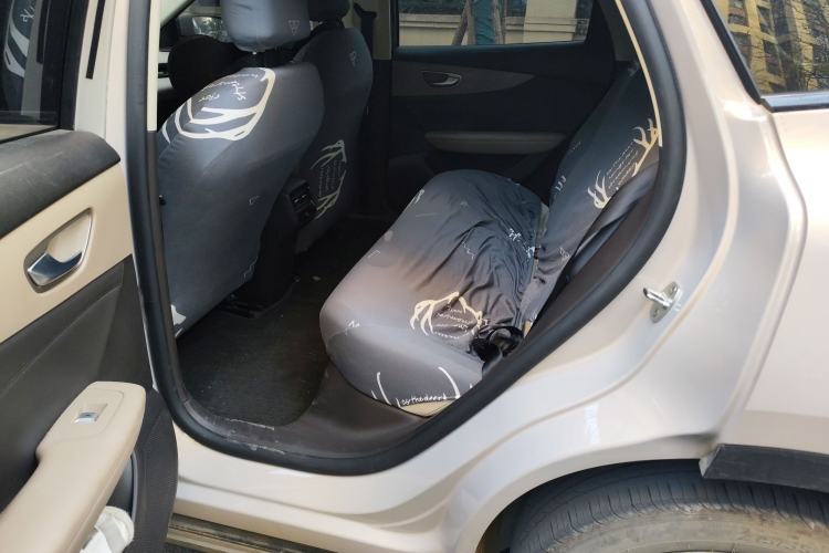 Used MG ES5 2025 525max Rear-Drive Intelligent Driving Version Left Rear Seat
