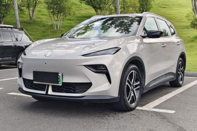 Używany MG ES5 2025 525max Rear-Drive Intelligent Driving Version