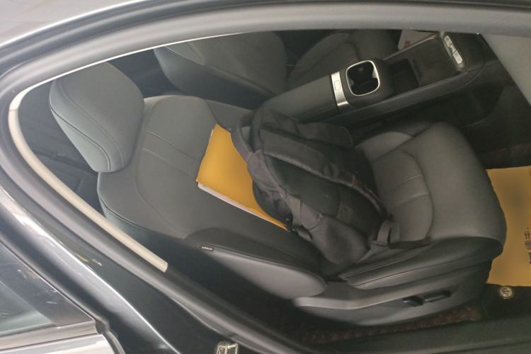 Used MG ES5 2025 525max Rear-Drive Intelligent Driving Version Right Front Seat