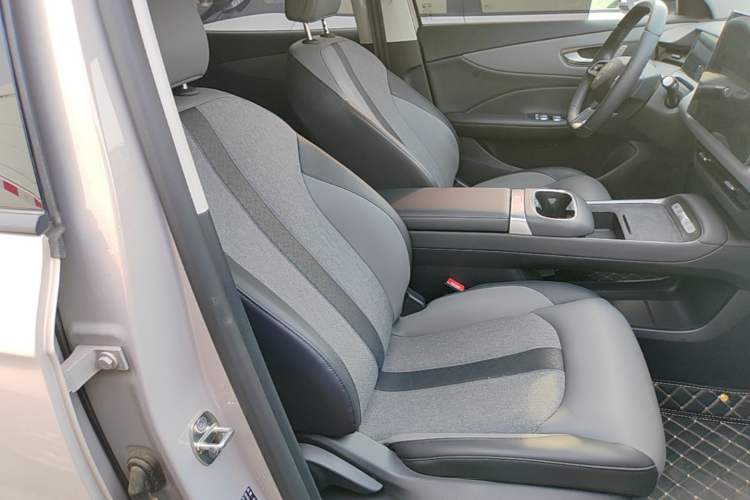 Used MG ES5 2025 515 Pro Rear-Drive Version Right Front Seat