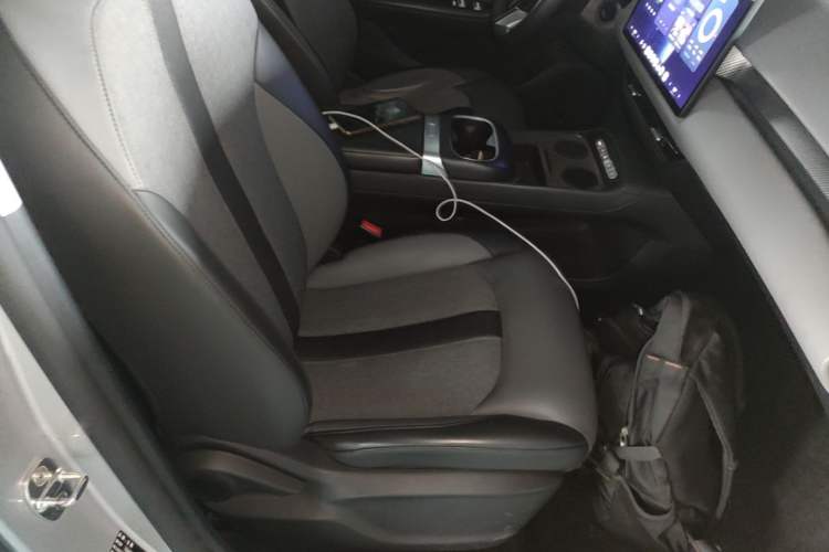 Used MG ES5 2025 515 Pro Rear-Drive Version Right Front Seat