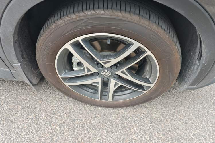 Used MG ES5 2025 525max Rear-Drive Intelligent Driving Version Right Front Wheel Hub