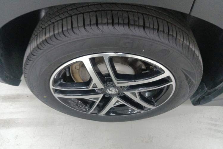 Used MG ES5 2025 525max Rear-Drive Intelligent Driving Version Right Rear Wheel Hub