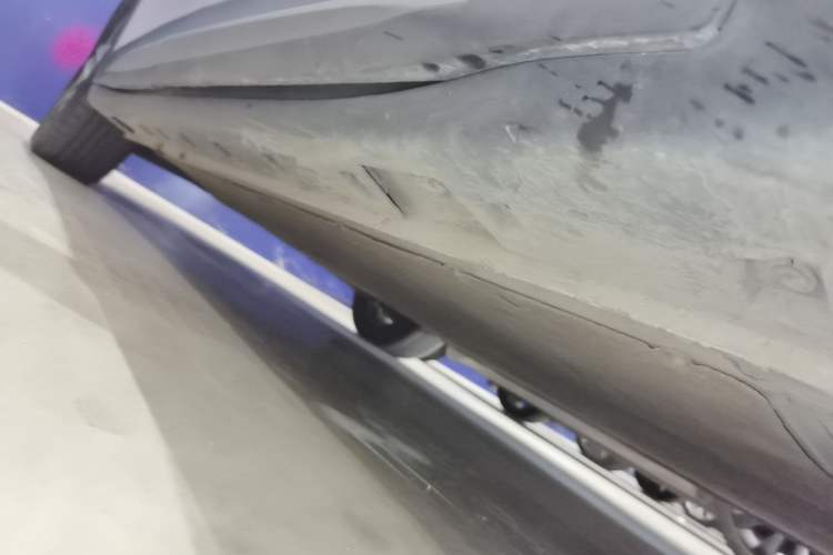 Used MG ES5 2025 525max Rear-Drive Intelligent Driving Version Right Side Sill