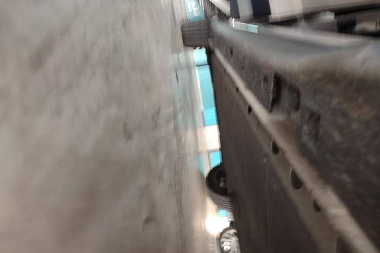 Used MG ES5 2025 525max Rear-Drive Intelligent Driving Version Right Side Sill