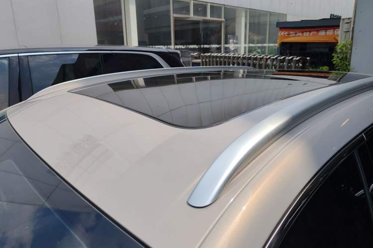 Used MG ES5 2025 525max Rear-Drive Intelligent Driving Version Roof