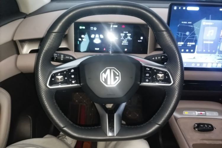 Used MG ES5 2025 525max Rear-Drive Intelligent Driving Version Steering Wheel