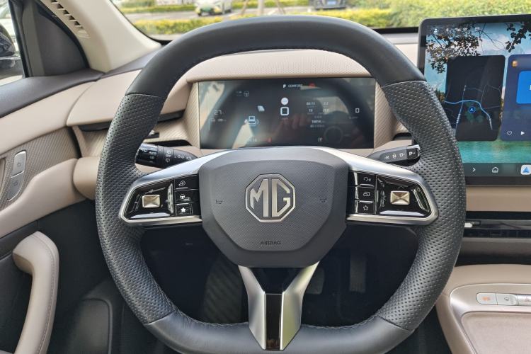 Used MG ES5 2025 525max Rear-Drive Intelligent Driving Version Steering Wheel