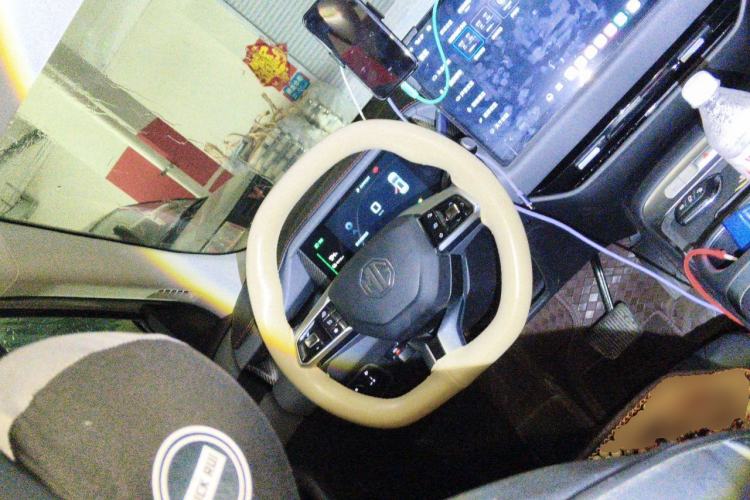 Used MG ES5 2025 515 Pro Rear-Drive Version Steering Wheel