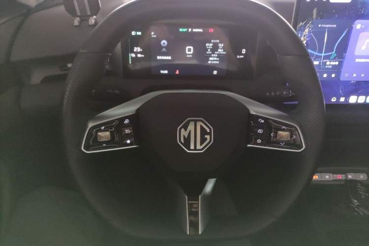 Used MG ES5 2025 515 Pro Rear-Drive Version Steering Wheel