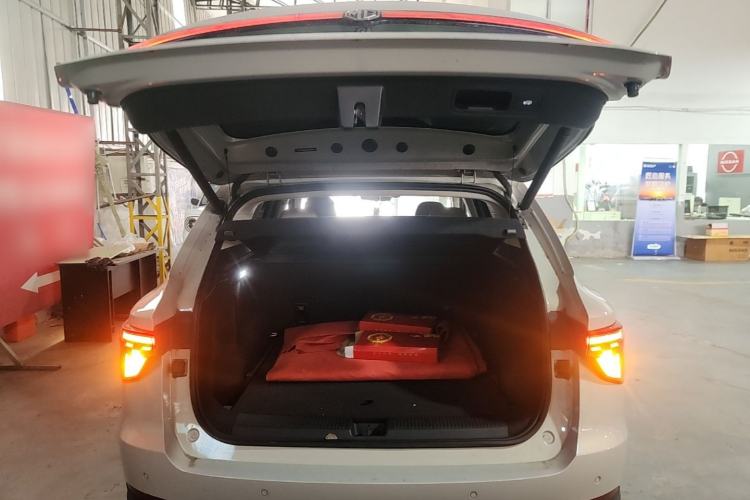 Used MG ES5 2025 525max Rear-Drive Intelligent Driving Version Trunk