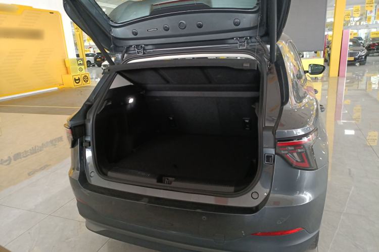 Used MG ES5 2025 525max Rear-Drive Intelligent Driving Version Trunk