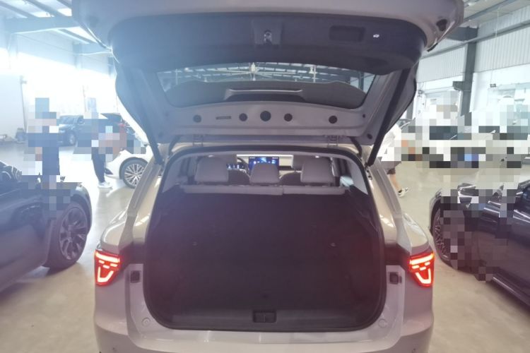 Used MG ES5 2025 525max Rear-Drive Intelligent Driving Version Trunk