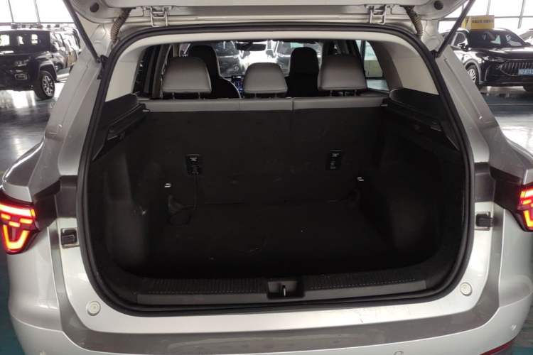 Used MG ES5 2025 515 Pro Rear-Drive Version Trunk