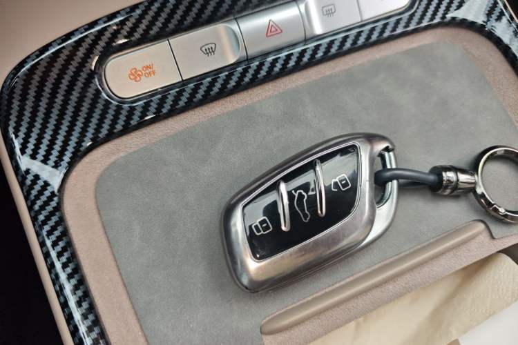 Used MG ES5 2025 525max Rear-Drive Intelligent Driving Version Vehicle Key