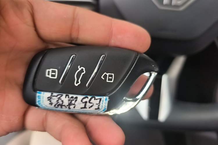 Used MG ES5 2025 525max Rear-Drive Intelligent Driving Version Vehicle Key