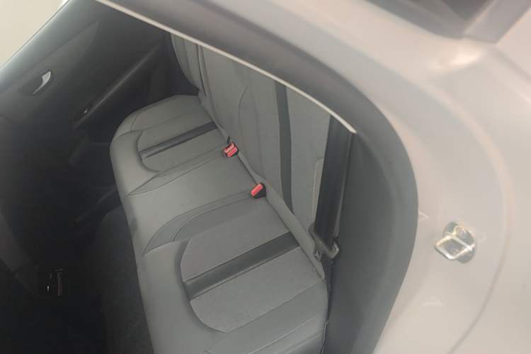 Used MG ES5 2025 515 Pro Rear-Drive Version Left Rear Seat