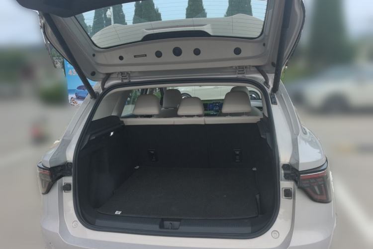 Used MG ES5 2025 525max Rear-Drive Intelligent Driving Version Trunk