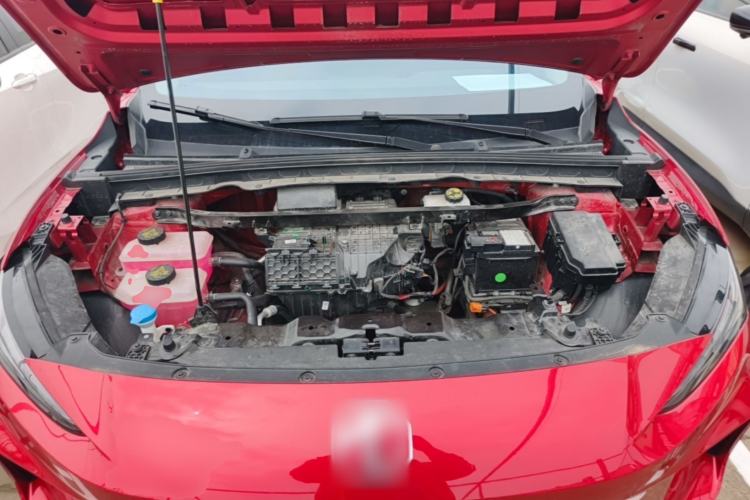 Used MG ES5 2025 425 Pro Rear-Drive Version Engine Bay