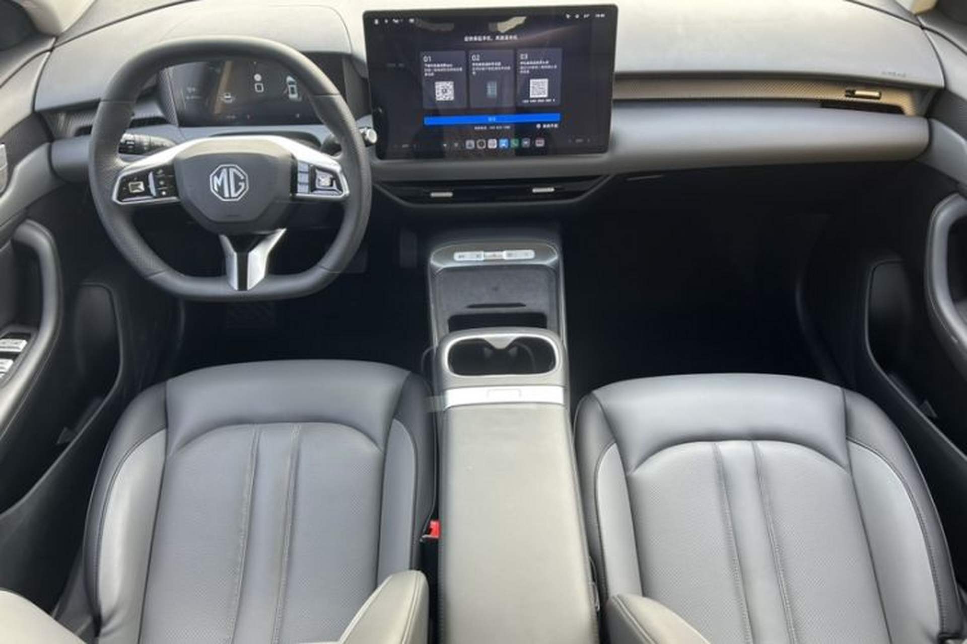 Used MG ES5 2025 525max Rear-Drive Intelligent Driving Version Interior 10
